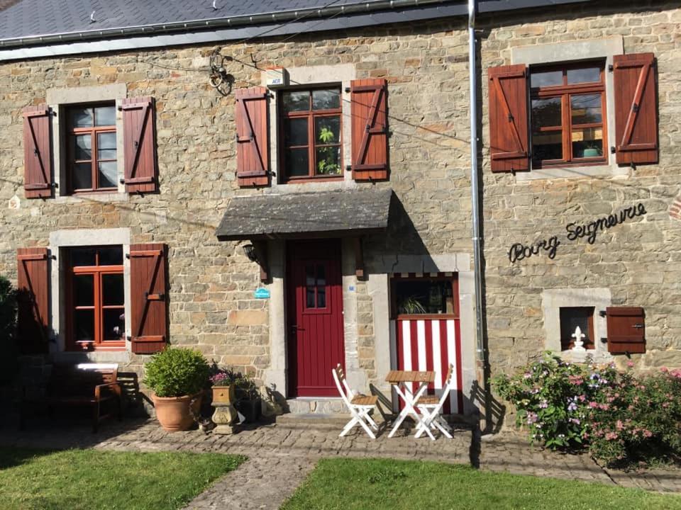 La Bourgseigneurie Hotel Bourseigne-Vieille Exterior photo